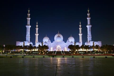 Private Abu Dhabi City Tour Grand Mosque Palace and Ferrari World