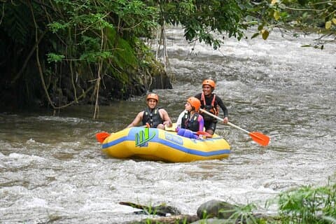 Rafting sulle rapide del fiume Ayung Ubud