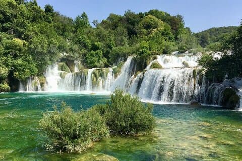 Luxuriöse Tagestour zum Krka-Nationalpark und zu den Wasserfällen