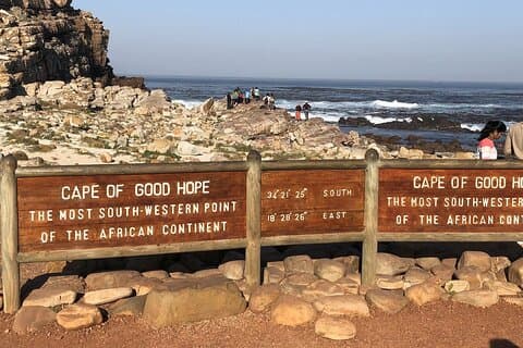 Kirstenbosch Garden, Bo-Kaap,Penguins & Cape of Good Hope Tour