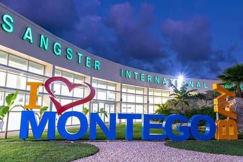 Private Transfer From Montego Bay Airport to Hotel in Montego Bay