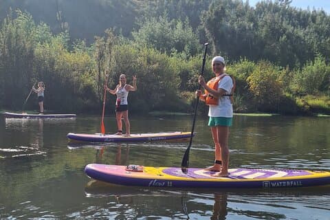 Stand-Up-Paddling-Tour auf dem Fluss Arda in der Nähe von Porto