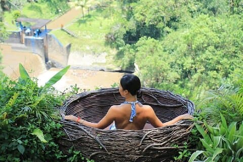 Pacchetti Swing di Bali e tour al tramonto di Tanah Lot