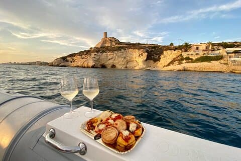 Cagliari : Apéritif au coucher du soleil en bateau avec Prosecco