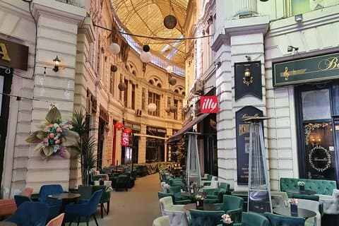 Tour privado a pie de 3 horas por la ciudad de Bucarest