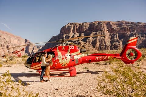 Tour in elicottero del Grand Canyon West Rim con brindisi allo champagne
