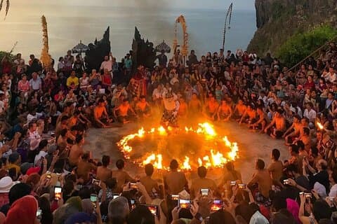 Malerische Strände des Uluwatu-Tempels und Feuer-Kecak-Tanztour