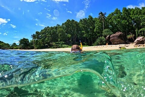 4 Islands & 2 Reefs - Discovery Snorkeling & Relaxing (MAX 12)