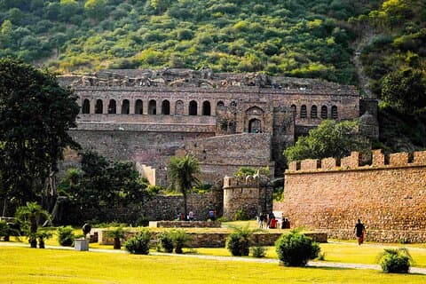 Haunted Bhangarh Fort Volledige dagtrip vanuit Jaipur