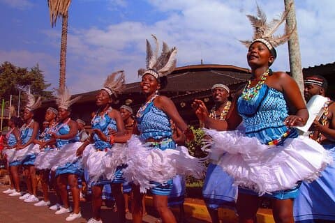 Tour cultural por Kenia en los barrios marginales y Bomas de Kibera