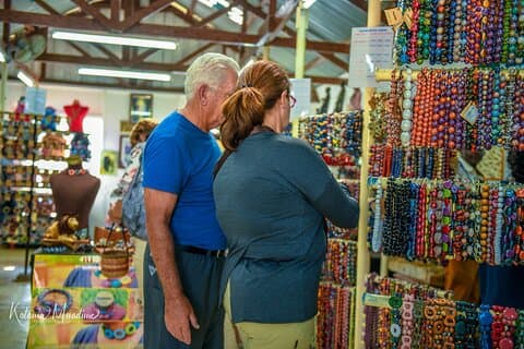 Afrikaanse Edelsteen Granaten Sieraden Kralen en Ambachten Winkelen Tour