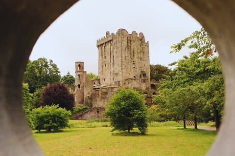 Blarney Stone, Rock of Cashel e Cahir Castles Tour saindo de Dublin