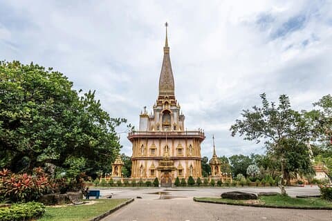 Phuket Wahrzeichen Tour mit lokalem Lebensmittelmarkt und Phuket Museum