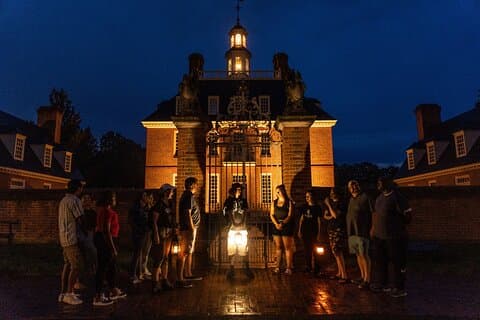 Whispers of Williamsburg Haunted Ghost Tour with Add-on options
