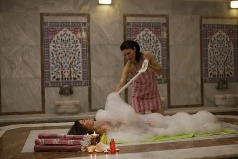 Ephesus Tour from Kusadasi with Turkish Bath and Lunch