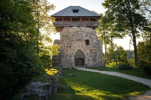 Full Day Private Tour to Turaida, Sigulda, and Cesis