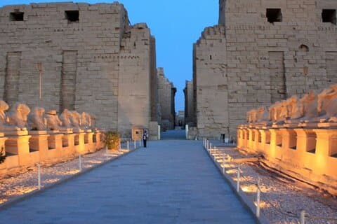 Espectáculo de sonido y luz del templo de Karnak en Luxor