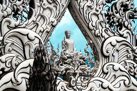 Heldagstur til Chiang Rai-templer fra Chiang Mai med varme kilder