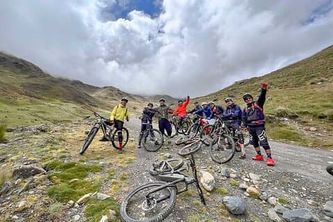 4 Days Mountain Bike Tour + Machu Picchu in private
