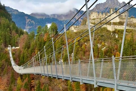 Private Tour of Neuschwanstein Castle & Highline 179 from Munich