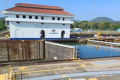 Miraflores Locks and Zip Line
