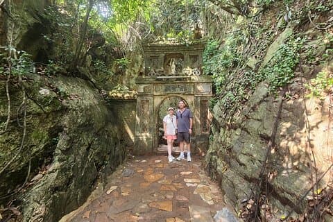 Marble Mountain & Monkey Mountains Private Tour From Da Nang or Hoi An city