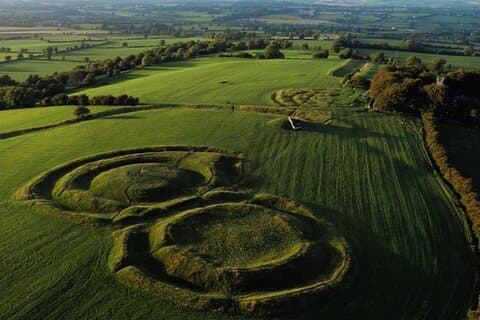 Celtic Boyne Valley and Ancient Sites Day Tour from Dublin