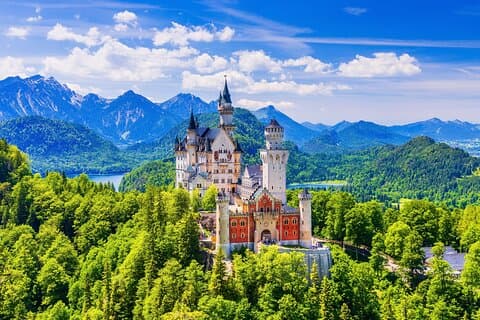 Full Day Private Tour Neuschwanstein Castle Linderhof from Munich