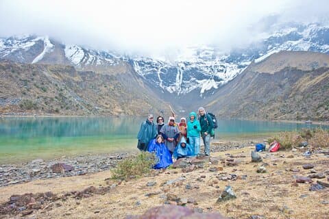 Vandring till Humantay Lagoon