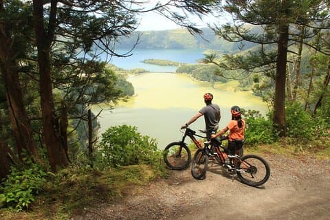 Begeleide elektrische mountainbike in Sete Cidades