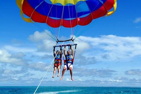 Bali Parasailing Adventure, Jet Ski, Banana Boat, Donat Boat, con transporte