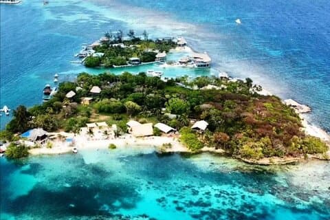 Roatan Brady's Cay Private Island All Inclusive, Sloth & Monkeys
