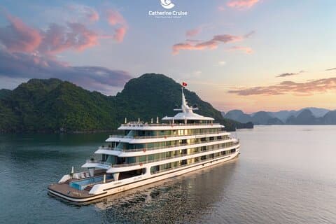 Catherine Cruise 2 dagar/1 natt med 6-stjärnig kryssning