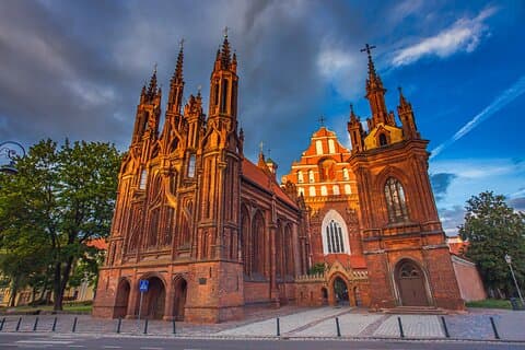 Vilnius Dagstur eller Lufthavnstransport