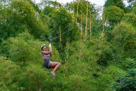Bambuza ATV, Zipline e avventura a cavallo da Negril