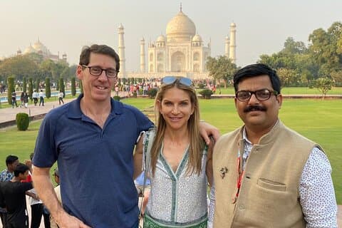 Privé Taj Mahal en Agra Fort (Skip the line, Gids & Auto Alleen)