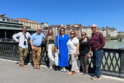 Biarritz : Visite privée de Bayonne & Espelette