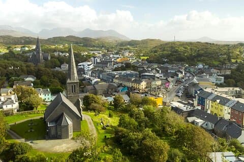 Galway privat guidad vandring i Clifden Church Graveyard