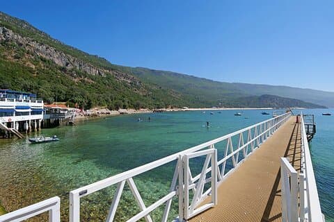 Båttur med lunch i hjärtat av Arrábida - Sesimbra