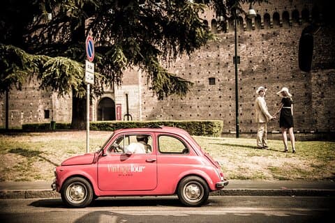 3 horas Vintage Fiat 500 Big Central City Tour em Milão