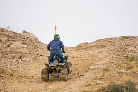 Självstyrd rädsla och avsky att hyra ATV