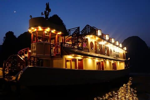 2 dager 1 natt overnatting på cruise i Halong Bay