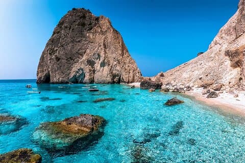 Tour privato di Zante Spiaggia di Myzithres, punto panoramico e grotte di Keri