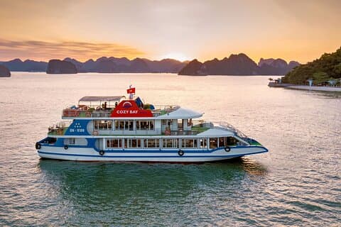 Hyggelig Premium Cruise Halong 1-dagstur fra Hanoi med Expressway