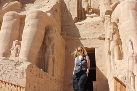 Privétour naar Abu Simbel vanuit Aswan met privéauto