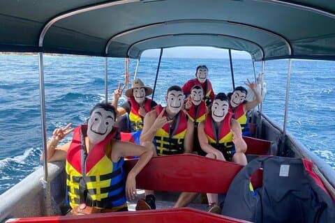 Autentic San Blas Day Trip: Island Hopping & Visita à Comunidade