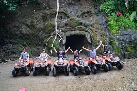 Ubud ATV Quad Bike Gorilla Cave y piscina Cretya Infinity