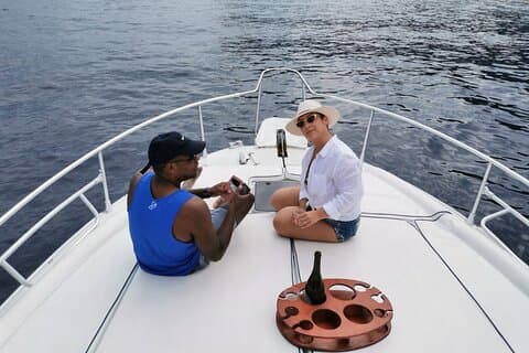 Día en barco privado por la costa de Capri y Amalfi