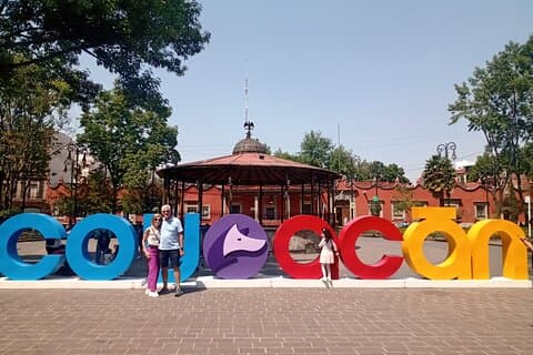 Coyoacan Icons Tour : Verken Trotski, Casa Roja en volkscultuur