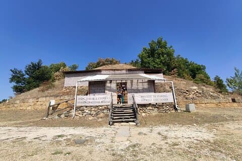 Thracian Temple Complex Starosel Selbstgeführt